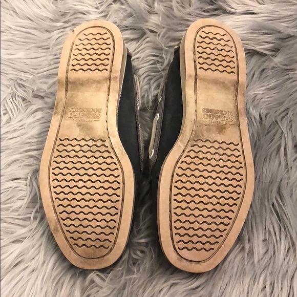 Authentic Sebago Docksides - Picture 6 of 8